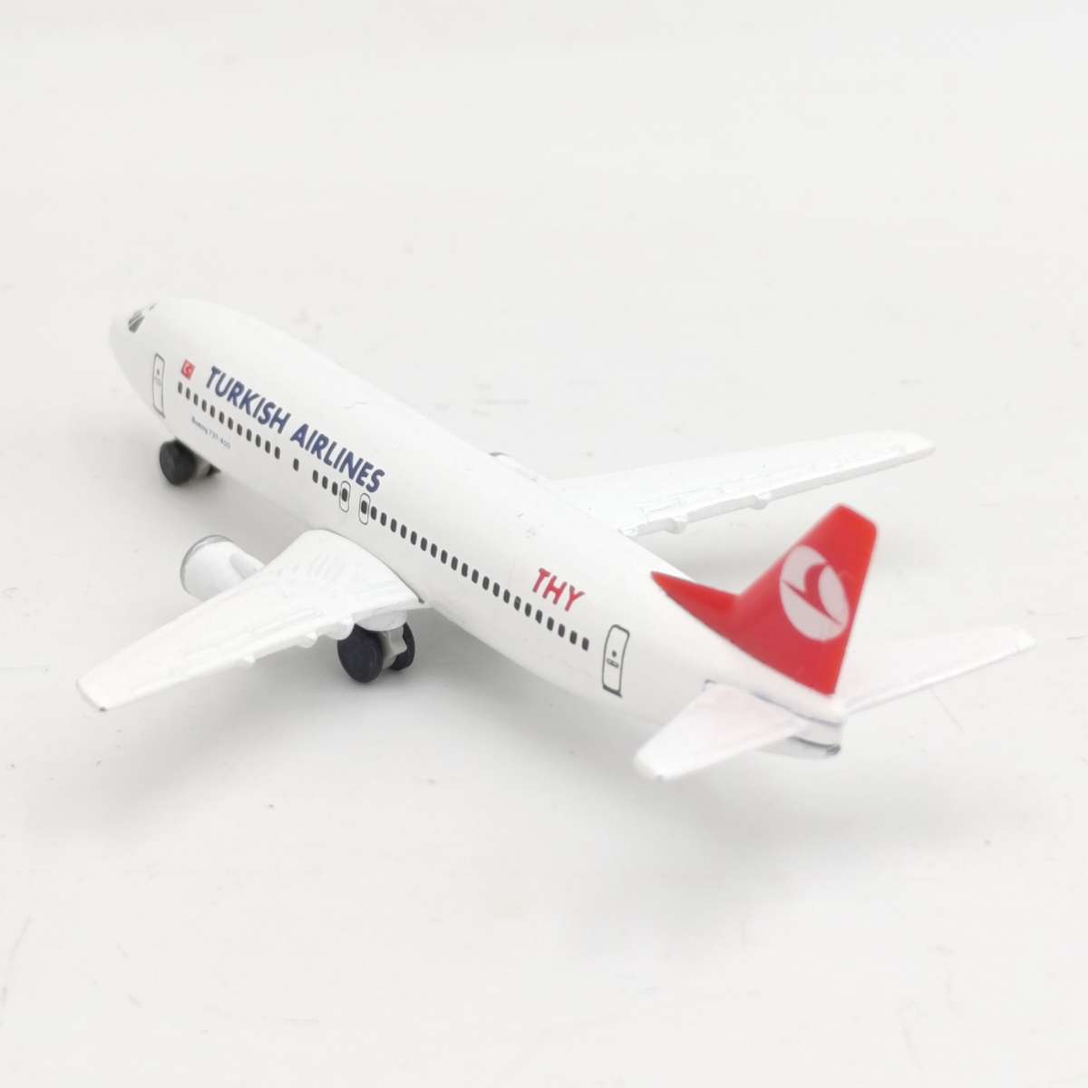 Herpa Turkish Airlines Boeing 737-400 die cast model plane in box - scale 1/500
