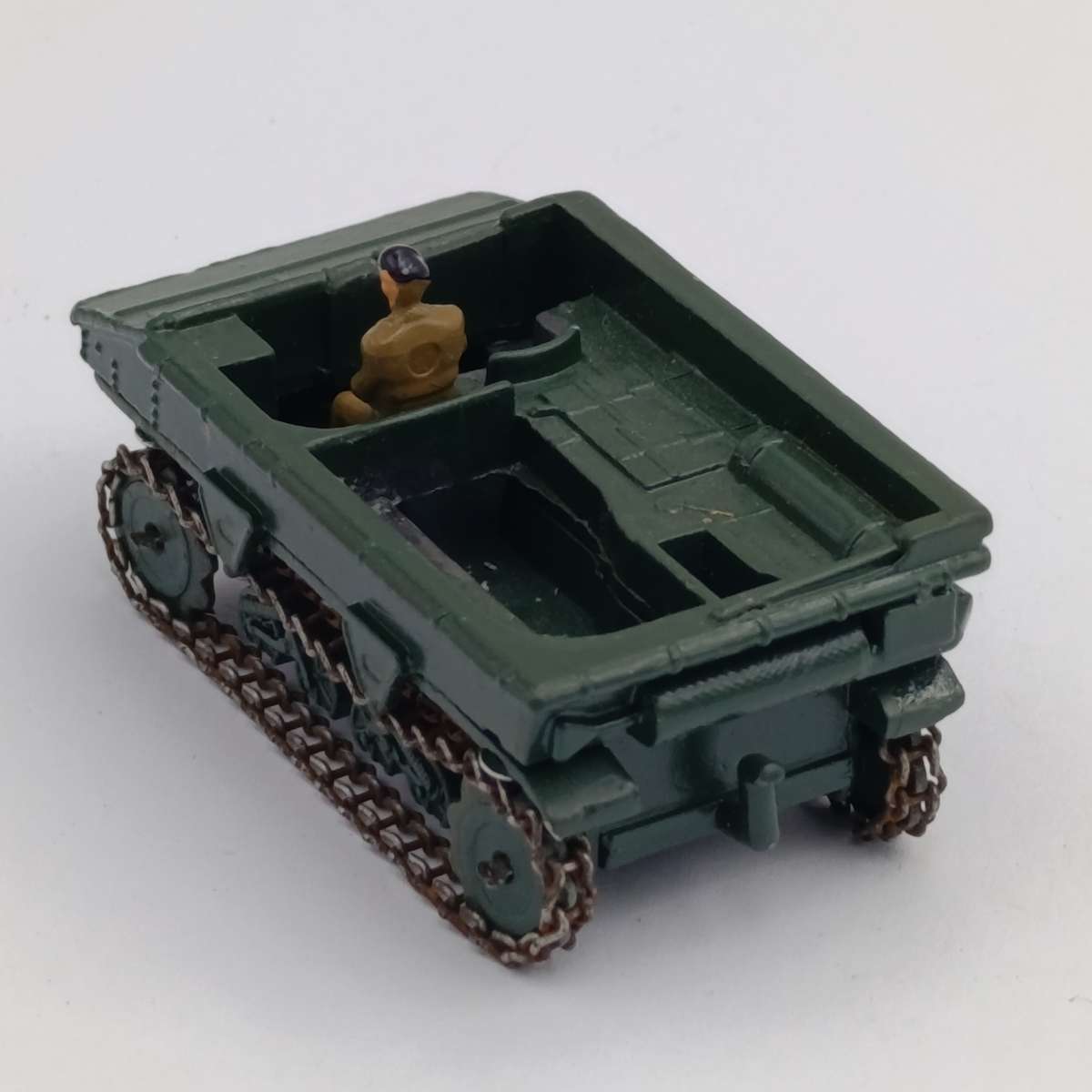Dinky Toys #162 18-pounder quick firing set with Dragon light vehicle with crew member
