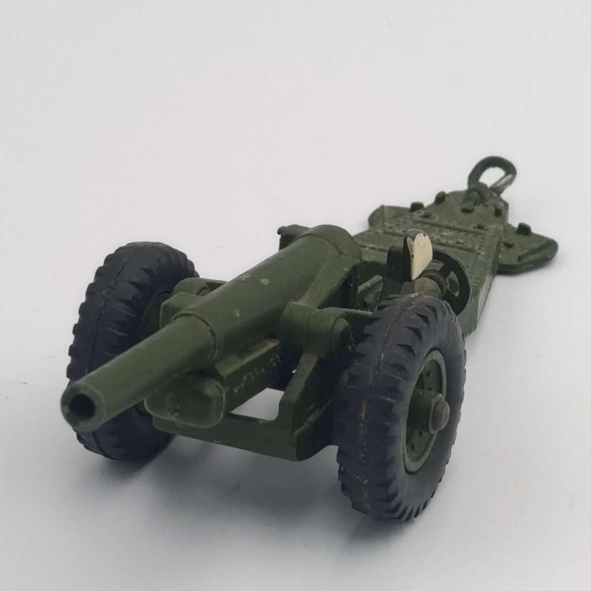 Meccano Dinky Toys #693 Howitzer 7.2 artillery gun