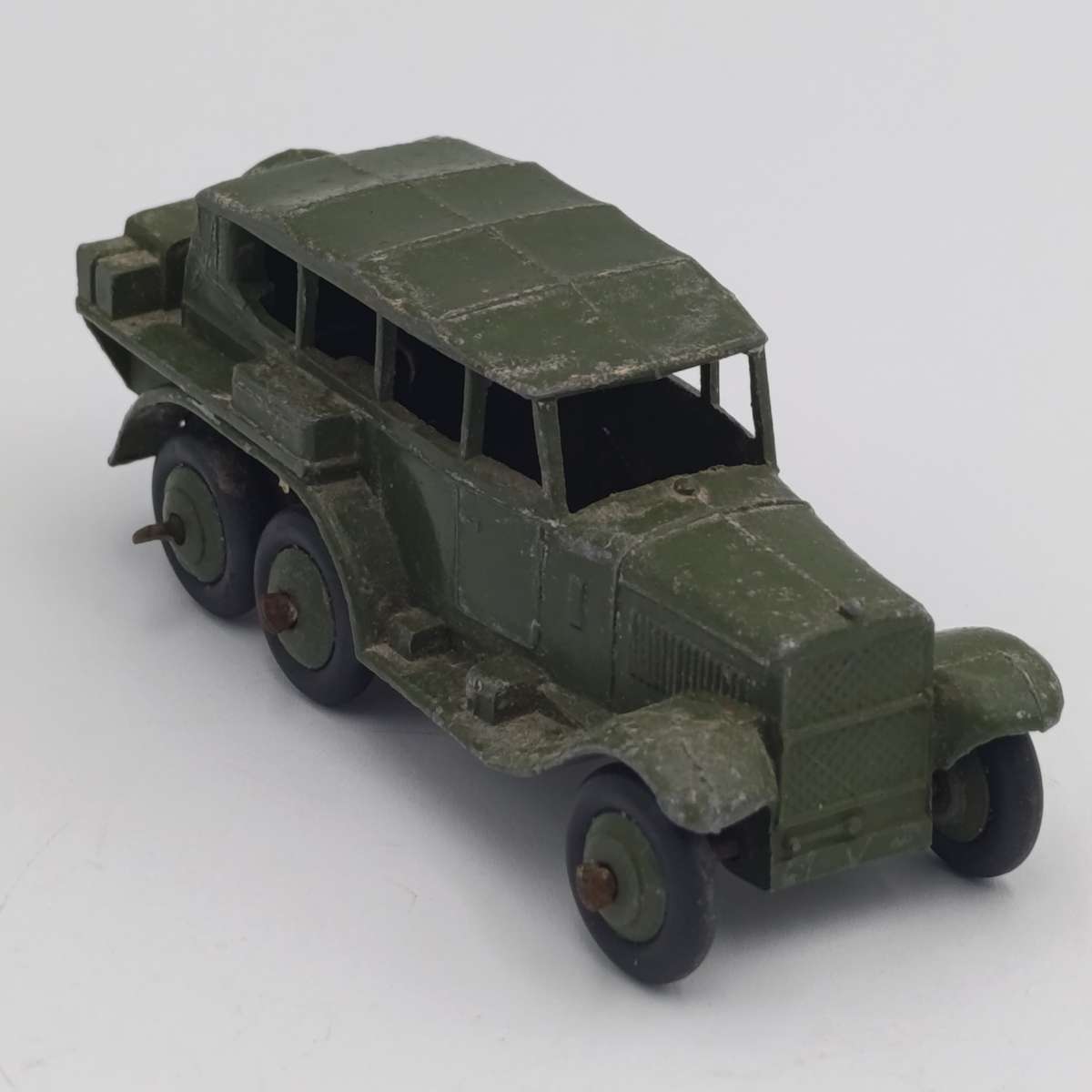 Meccano Dinky Toys #152B six wheeled Reconnaissance car