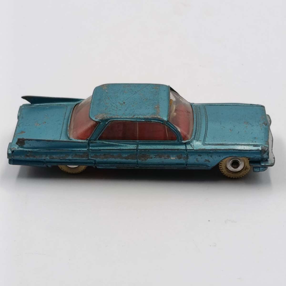 Meccano Dinky Toys #147 Cadillac toy car