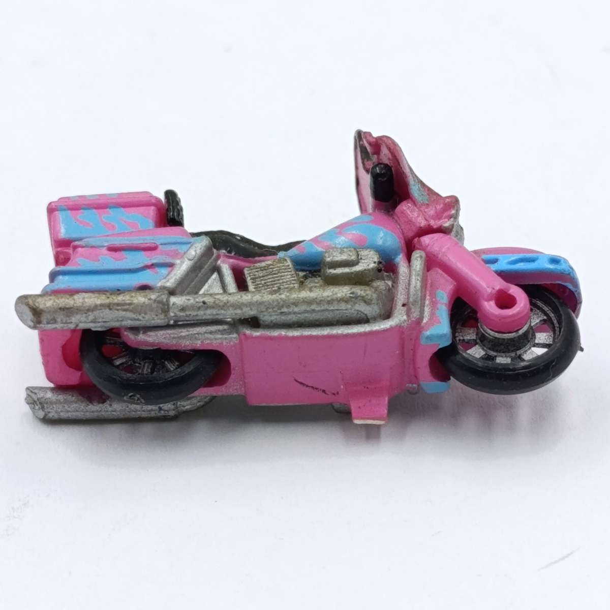 Lot of 4 Vintage Galoob Micro Machines motorcycles with stands