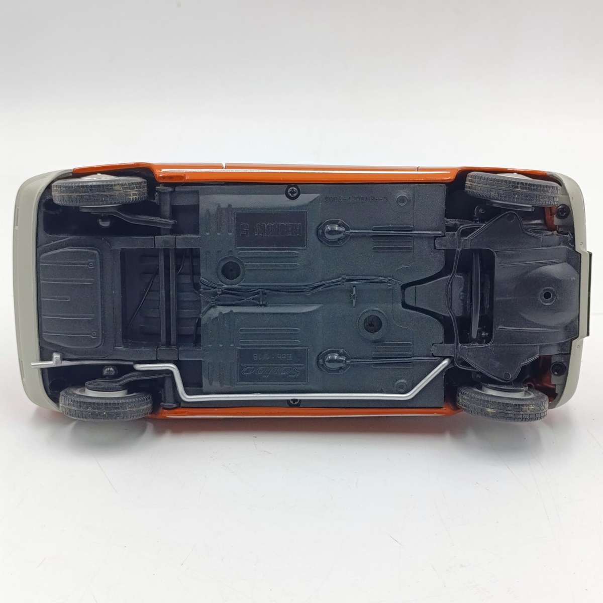 Solido Renault 5 TL die-cast model car - some metal crack flaws - scale 1/18
