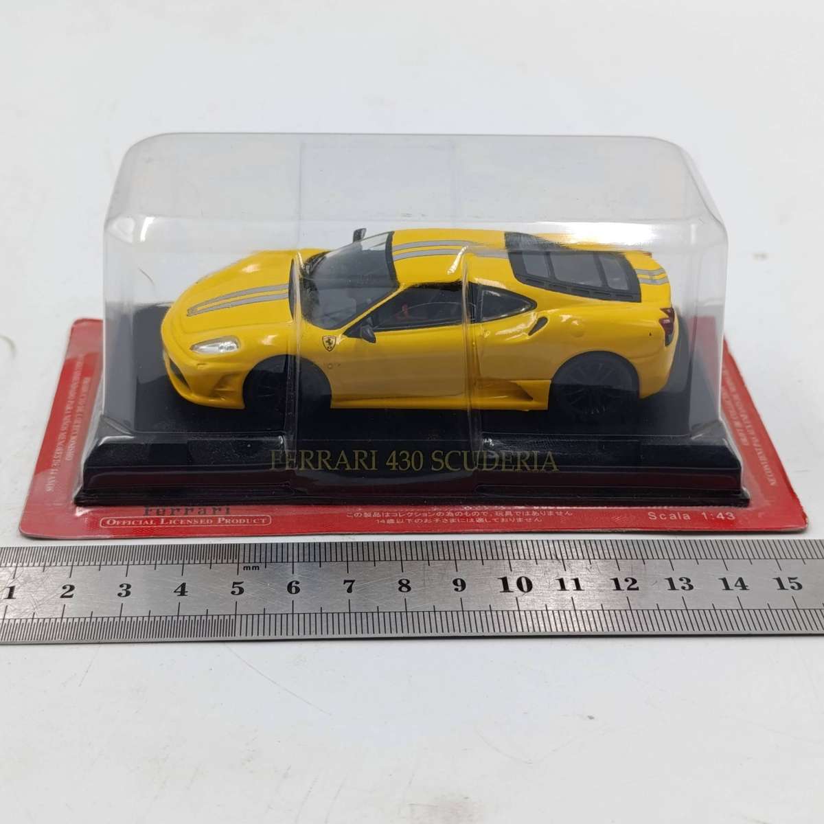 2007 Ferrari 430 Scuderia die-cast model car - scale 1/43