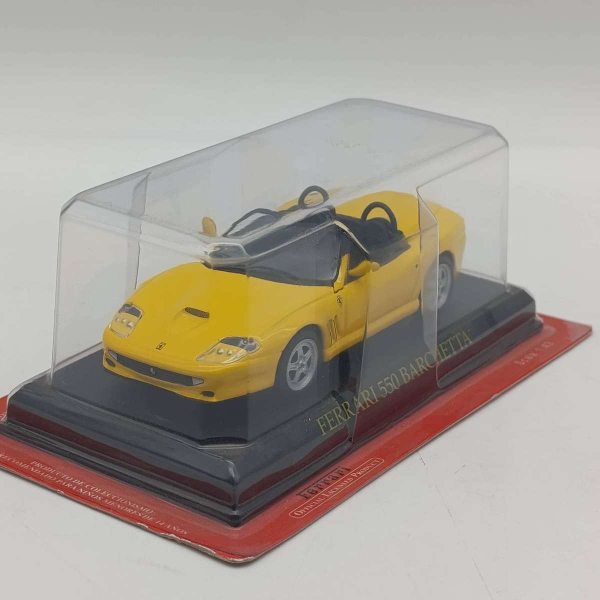 2001 Ferrari 550 Barchetta die-cast model car - scale 1/43