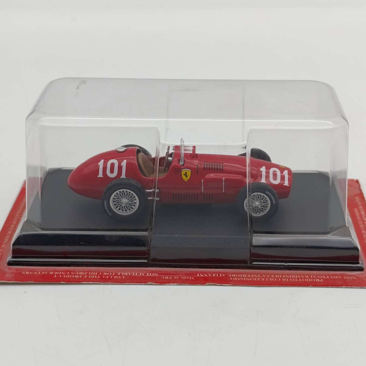 1952 Ferrari 500 F2 die-cast racing model car - scale 1/43