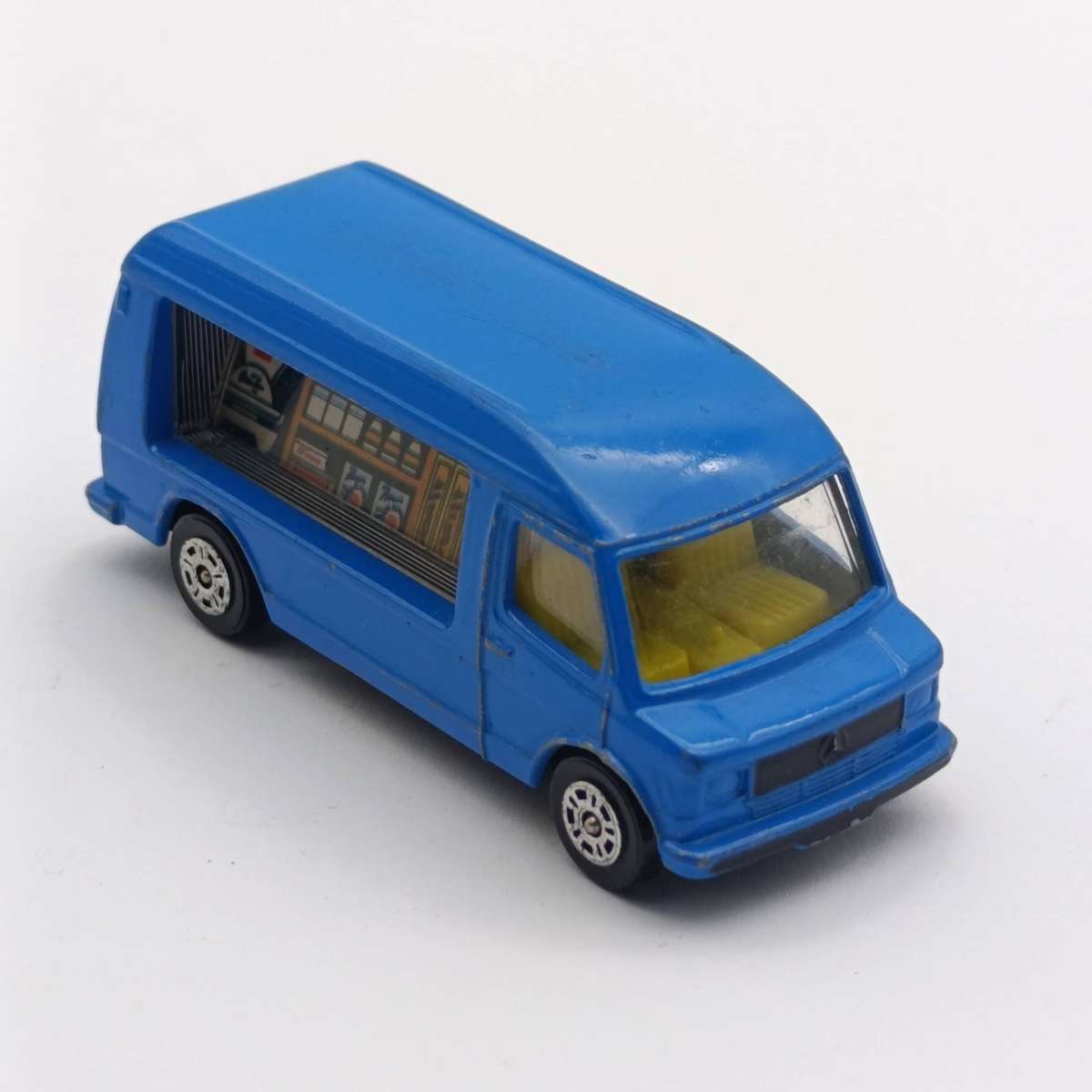 Corgi Juniors Mercedes-Benz Mobile shop die-cast toy car
