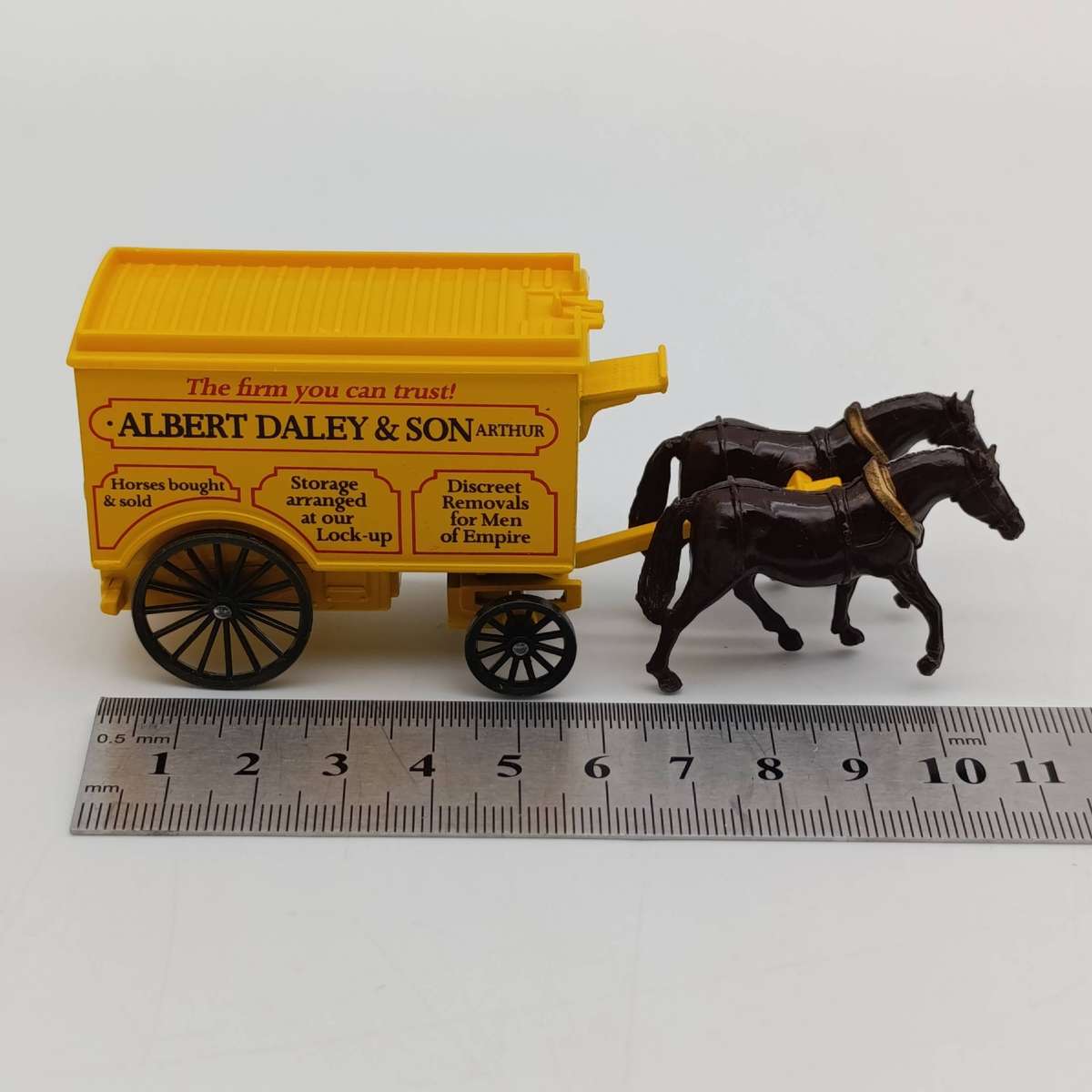 Lledo Albert Daley and Son horse-drawn removal van die-cast model in box