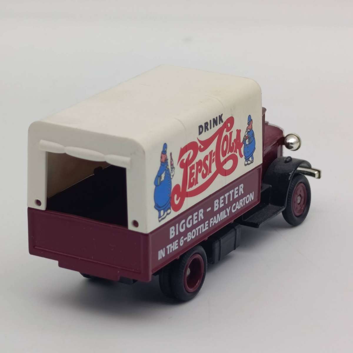 Lledo 1934 Mack Pepsi-Cola canvas back delivery truck in box