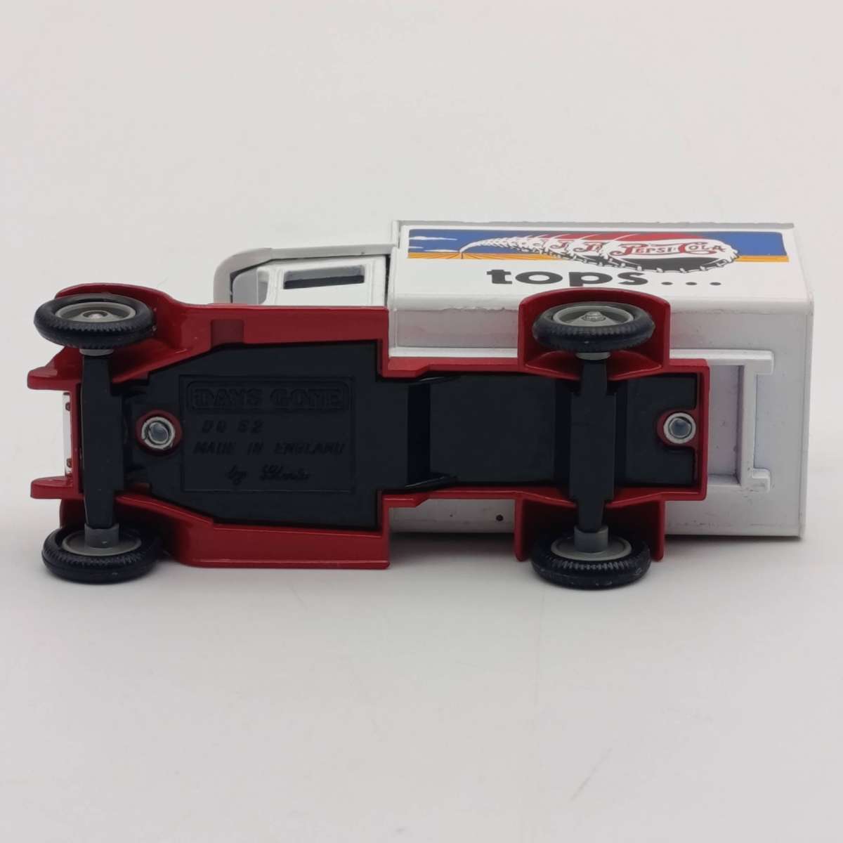 Lledo 1935 Morris Pepsi-Cola Parcel delivery van model car in box