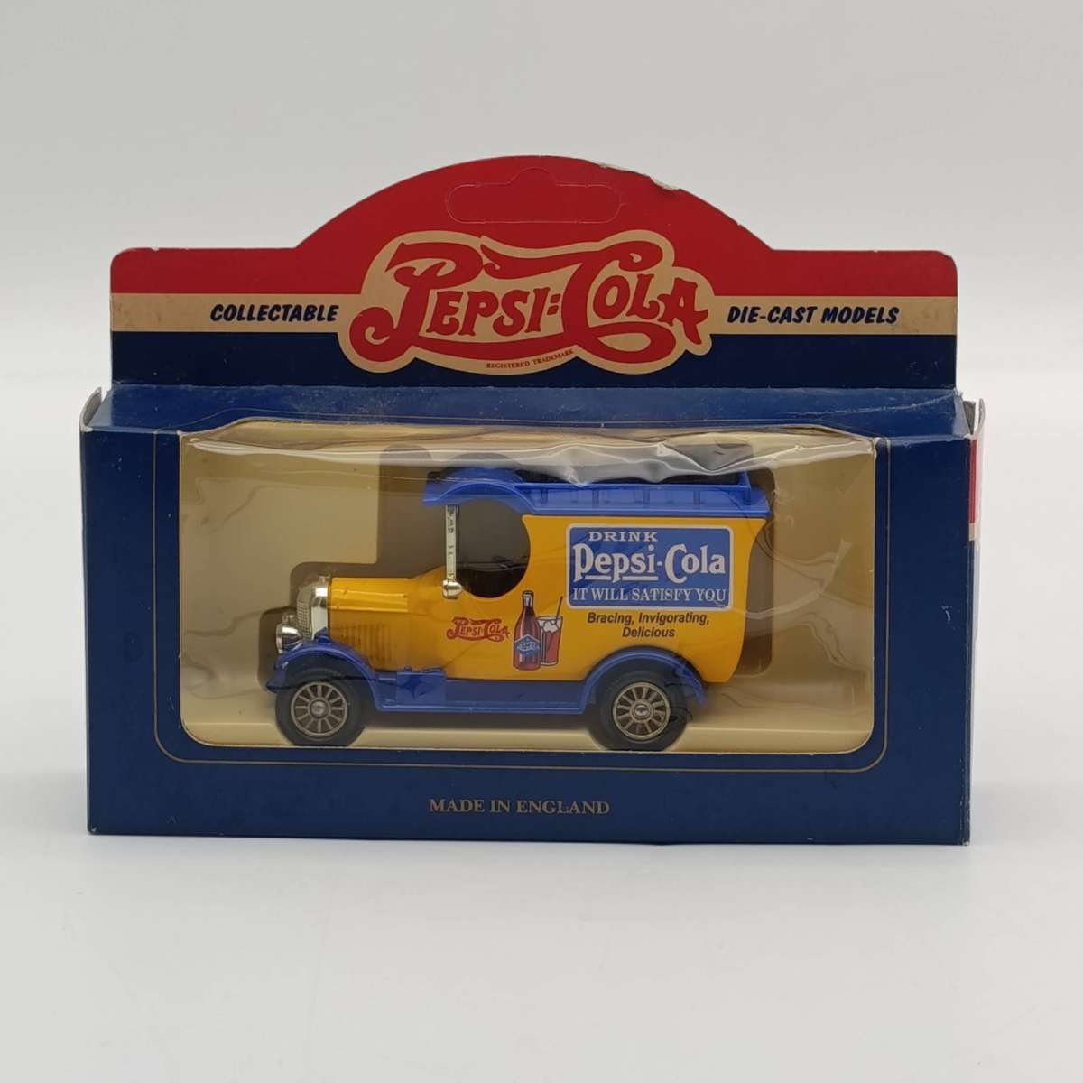 Lledo 1926 Morris Bull nose Pepsi-Cola delivery van model car in box