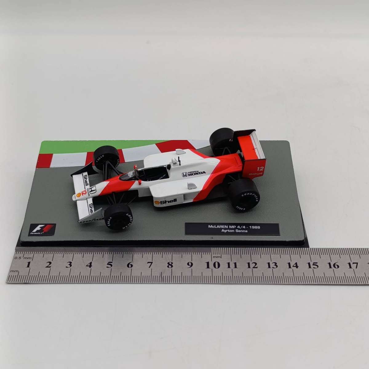 Formula 1 McLaren Mp 4/4 1988 die-cast model car in box - #12 Ayrton Senna