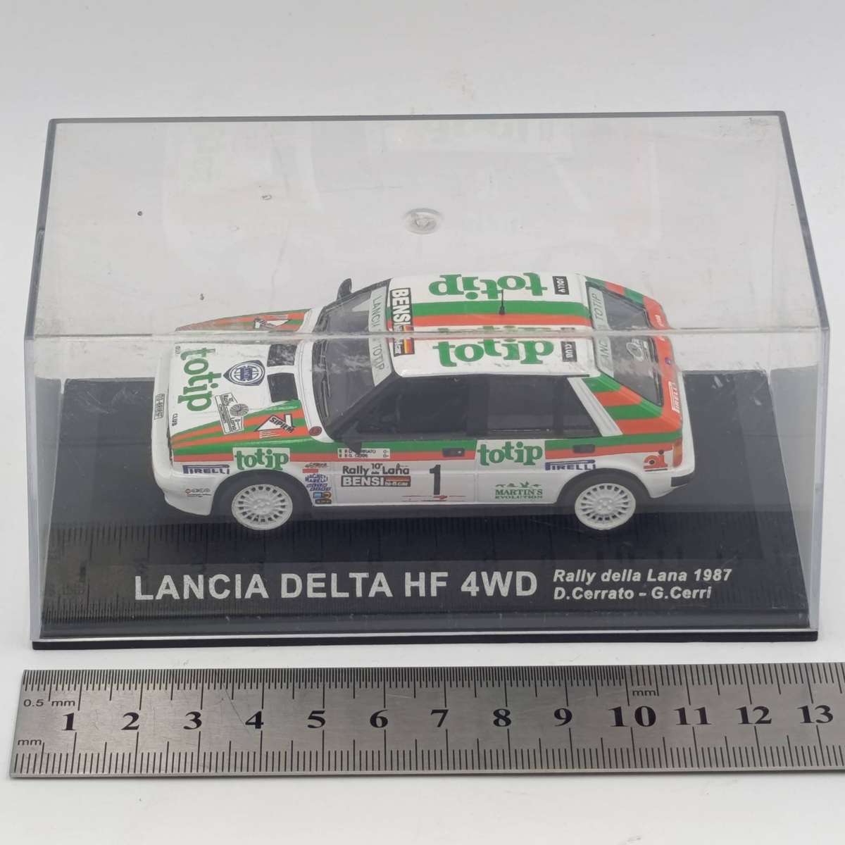 Lancia Delta HF 4WD die-cast rally model car - scale 1/43