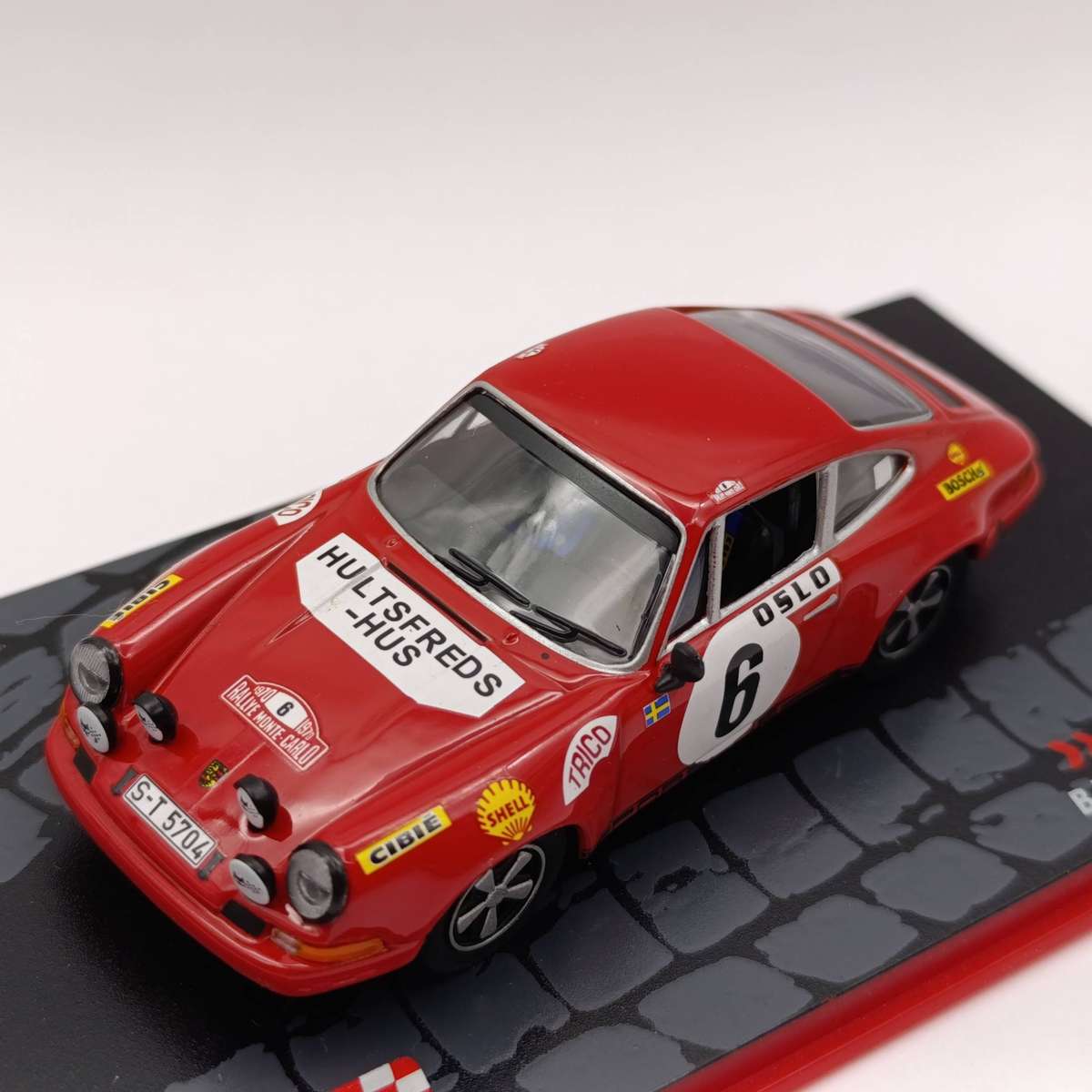 1970 Porsche 9115 die-cast rally model car - scale 1/43