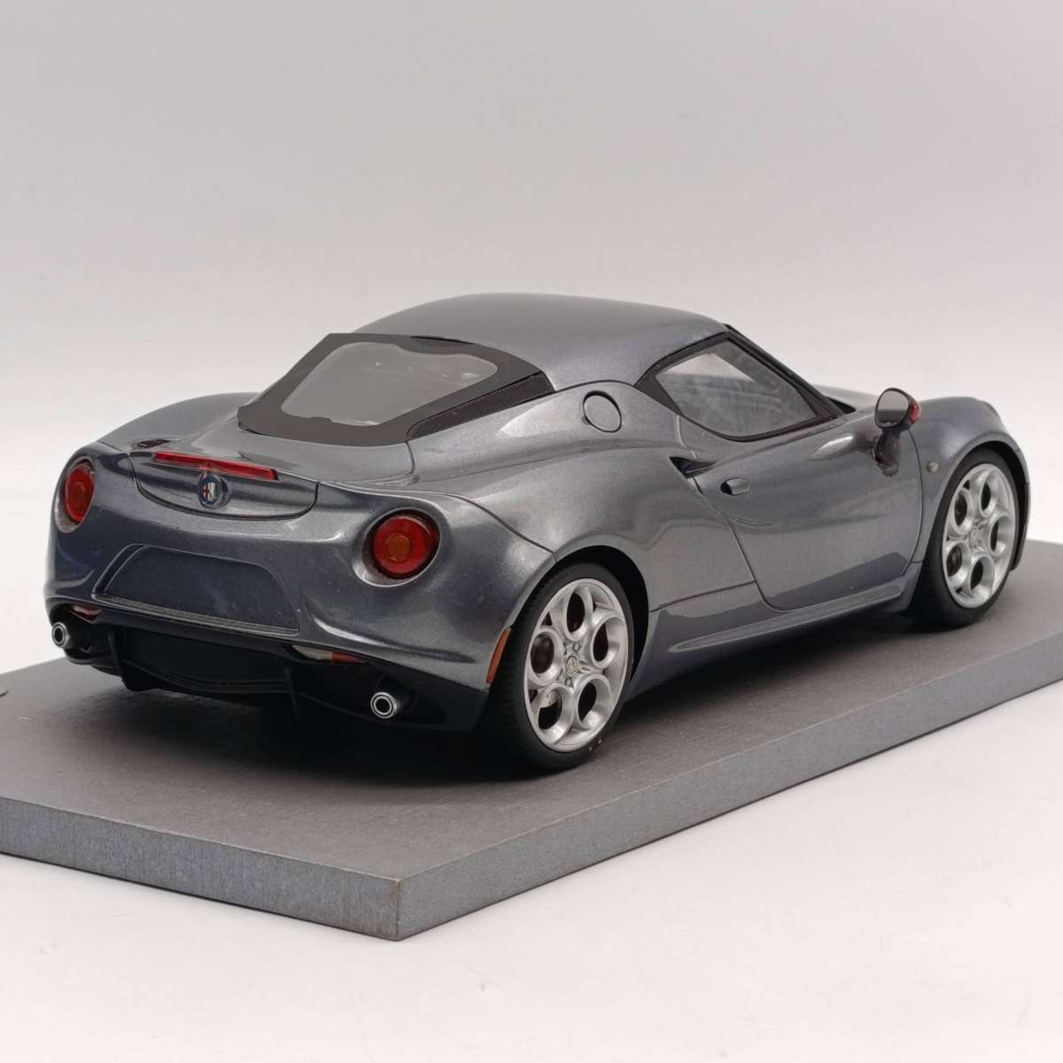 BBR Blue Moon Collection Alfa Romeo 4C Die-Cast Model Car - Limited Edition 1/18 Scale