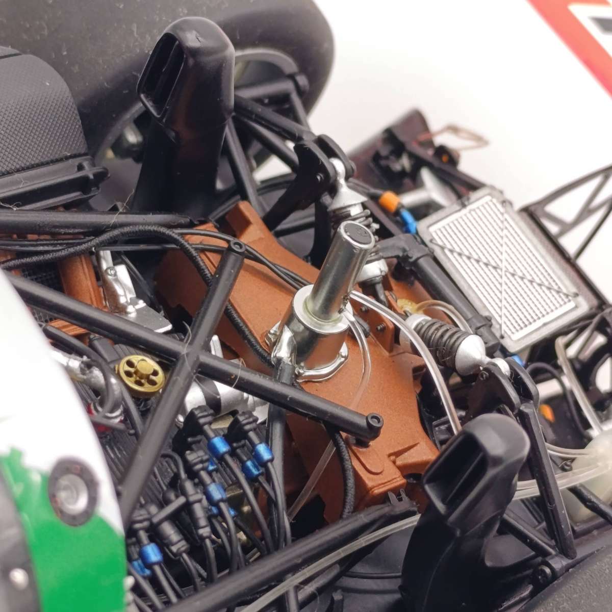AutoArt Mazda 787B Le Mans 24h 1/18 Die-Cast Race Car Model - Missing Mirrors