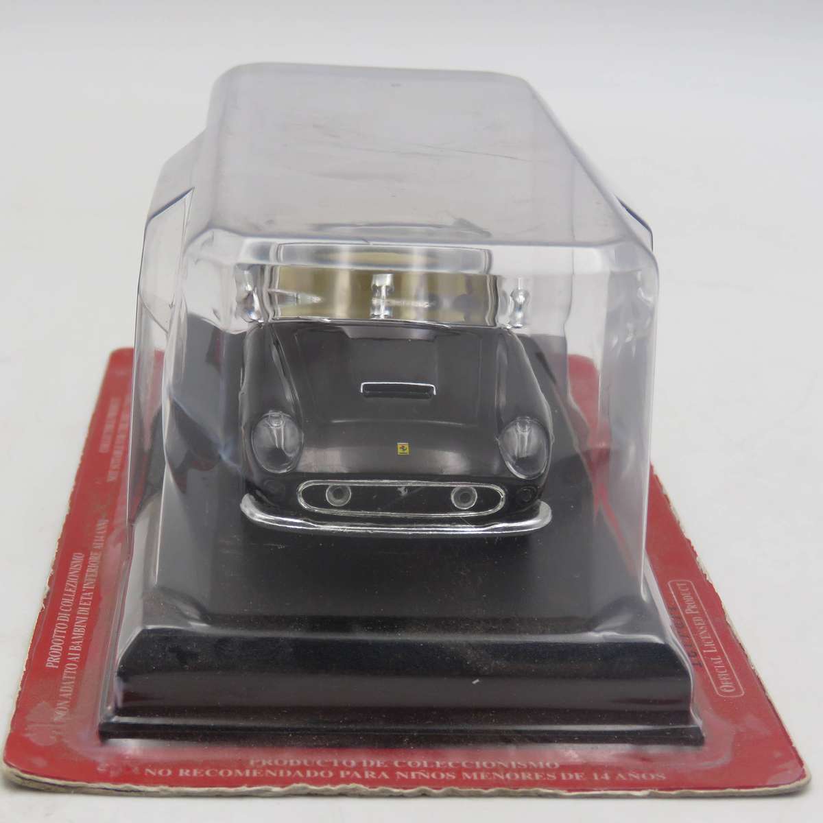 1957 Ferrari 250 GT California die-cast model car - scale1/43