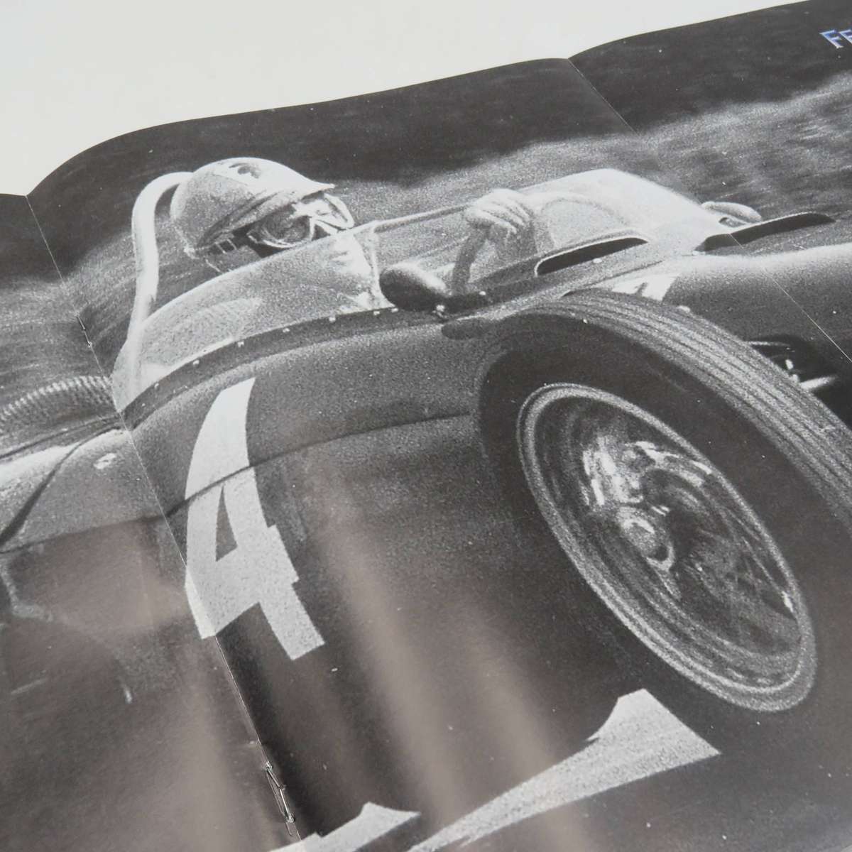 1961 Ferrari Dino 156 F1 Phil Hill formula 1 die-cast racing model car - scale 1/43