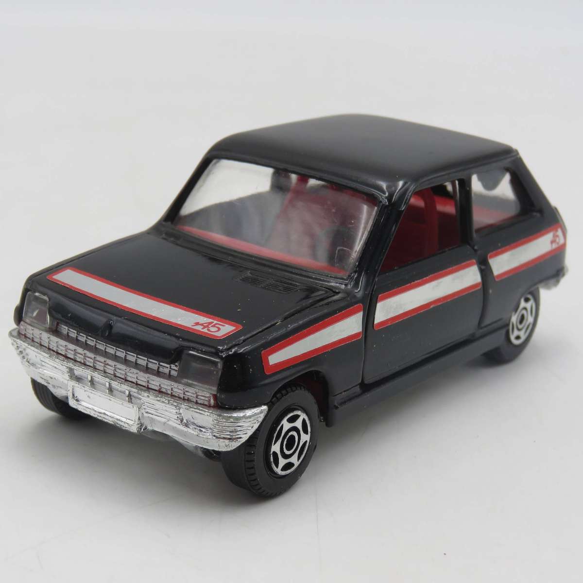Corgi Renault TS die-cast Model car - Scale 1/36