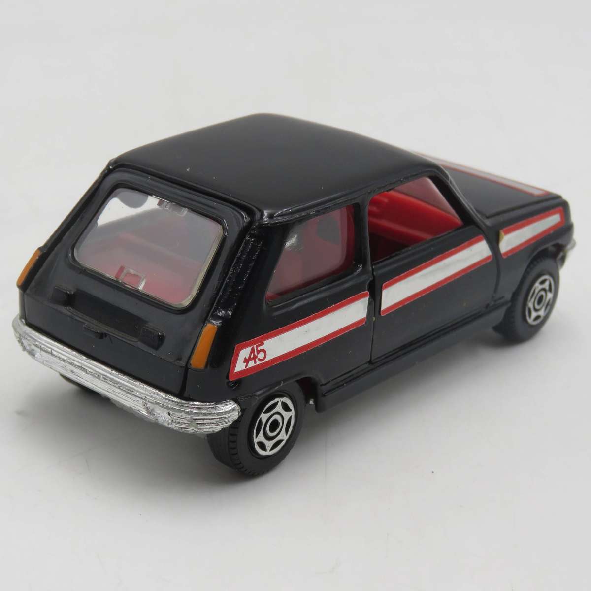 Corgi Renault TS die-cast Model car - Scale 1/36