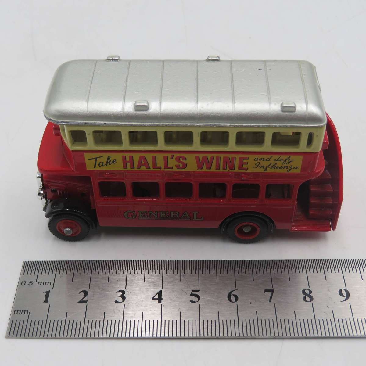 Lledo Days Gone DG15 Hall's Wine double decker bus