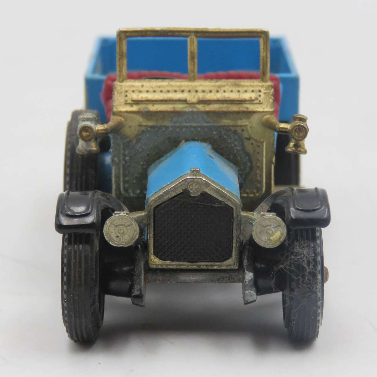 Matchbox Models of Yesteryear Crossley Lowenbrau delivery van model car