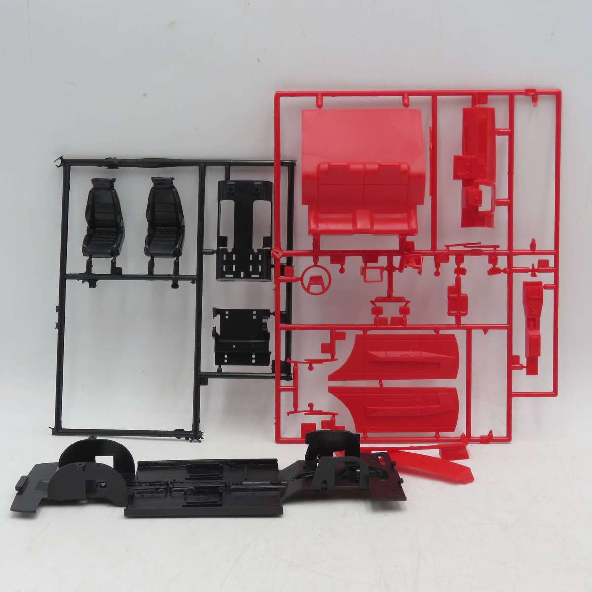 Fujimi Celica 2.8GT model car kit - scale 1/24 - not yet build