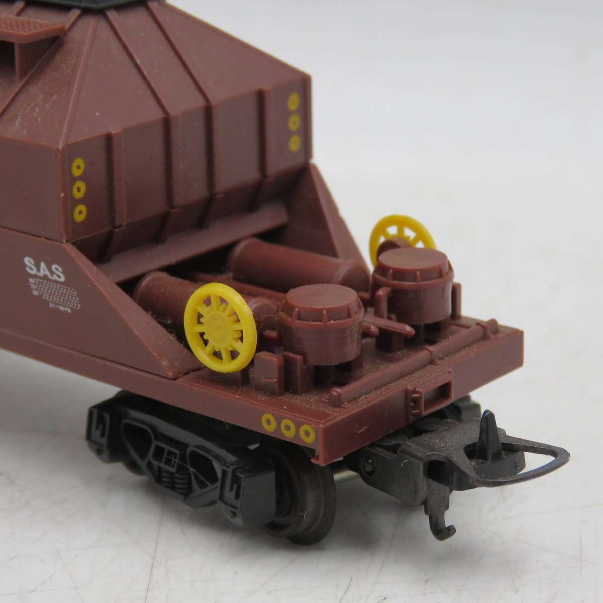 Lima SA Railway sugar transporter tanker - HO Scale