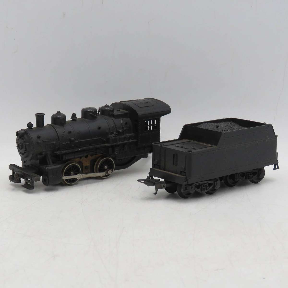 Lima HO Scale 0-4-0 Steam locomotive with coal tender - working