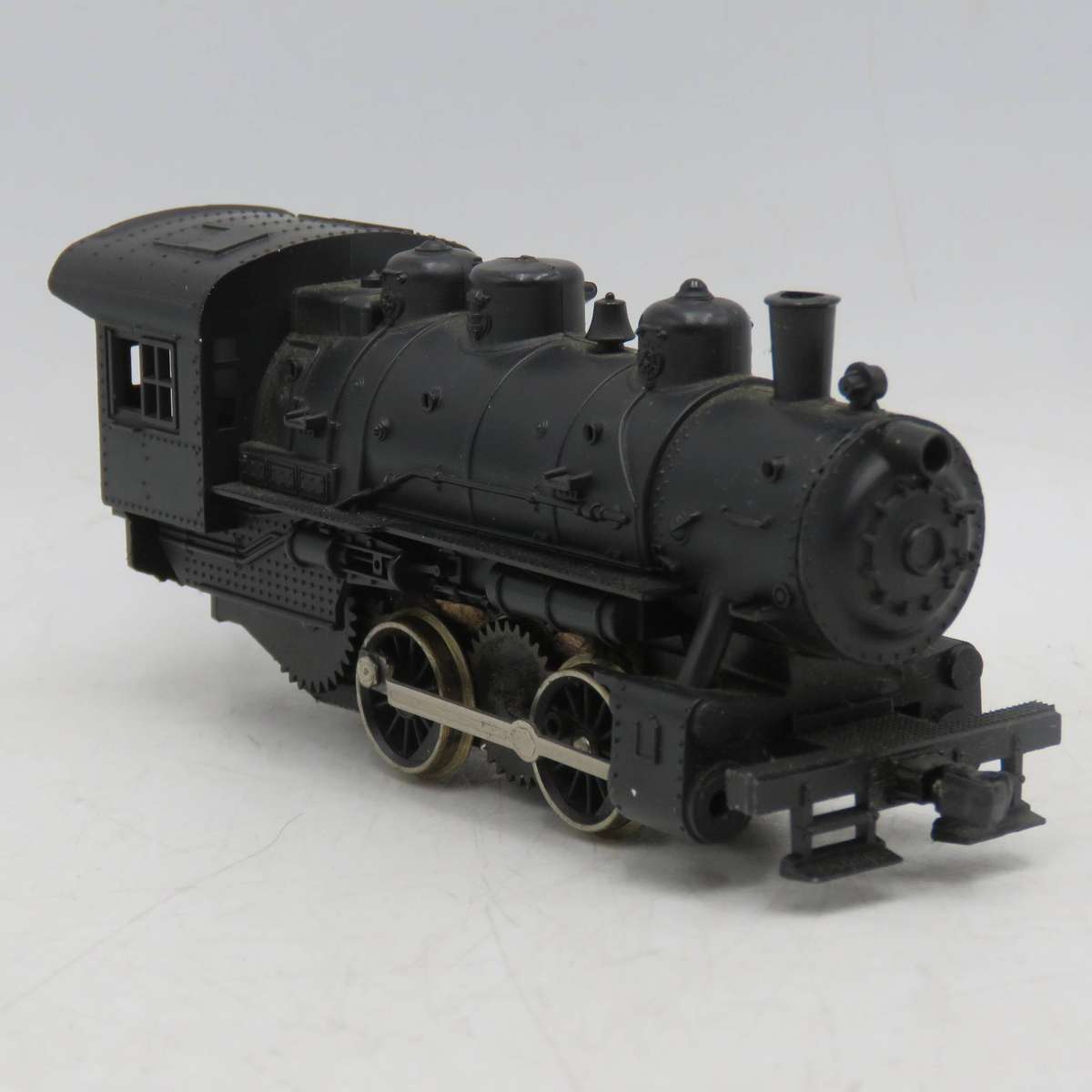 Lima HO Scale 0-4-0 Steam locomotive with coal tender - working
