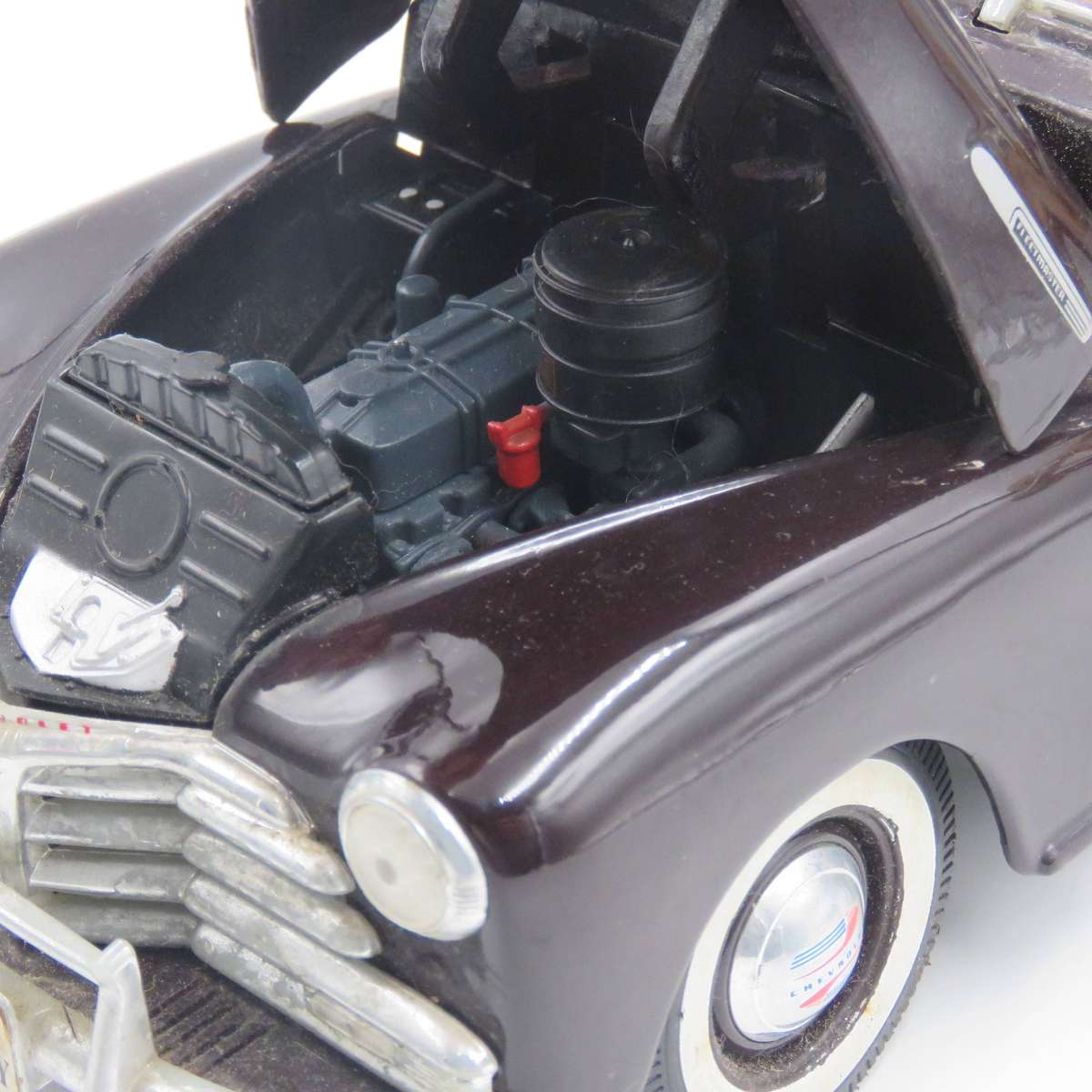 Maisto 1948 Chevy Fleetmaster Woody die-cast model car - scale 1/18