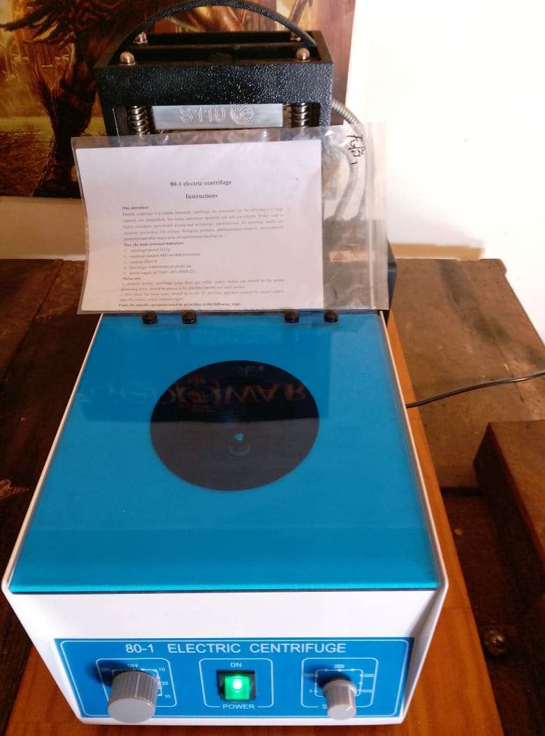 80-1 Electric Centrifuge Machine Lab Medical Equipment Practice 4000 rpm and 2 tubes