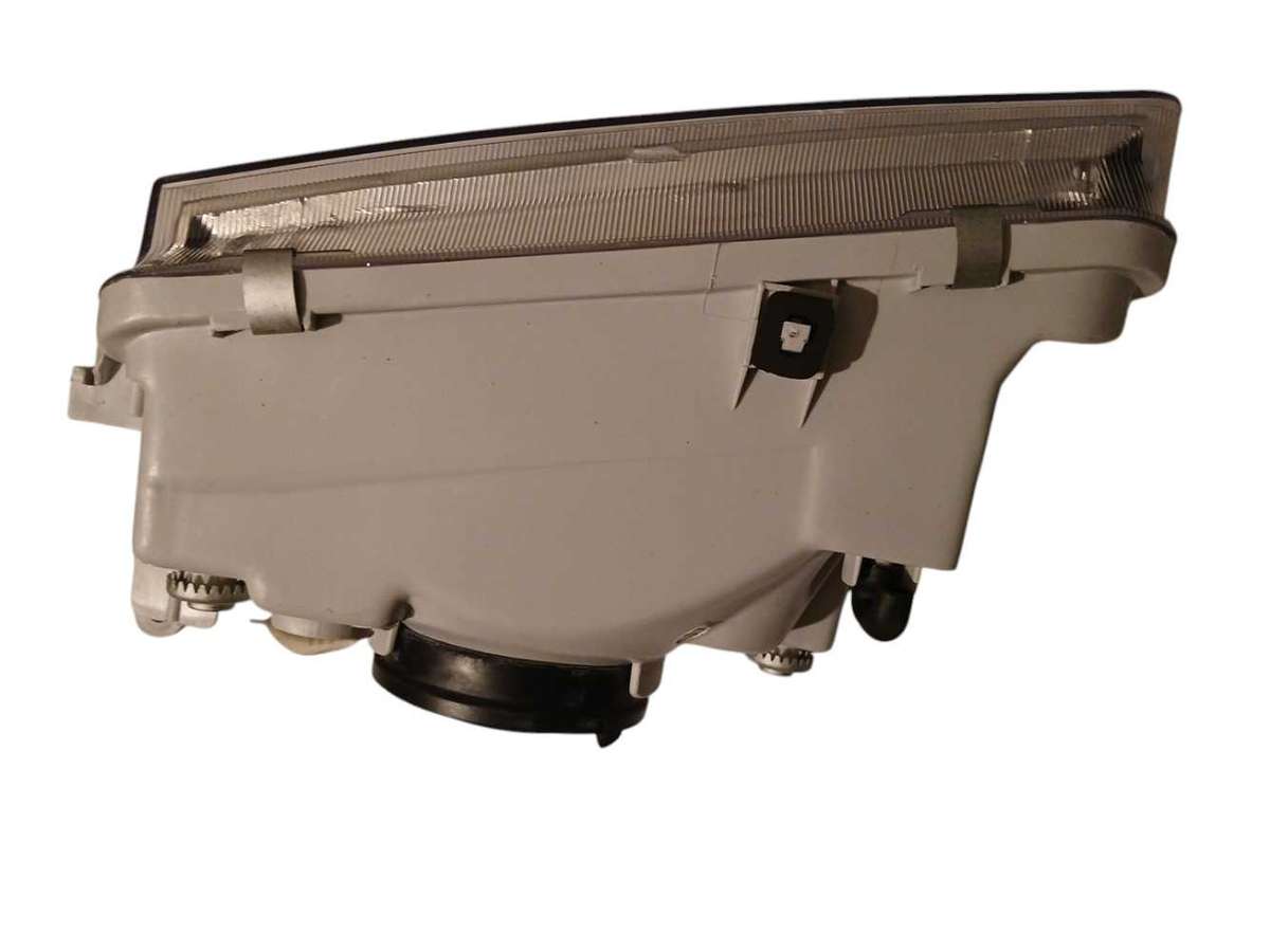 Toyota Corolla AE110 RHS HeadLight