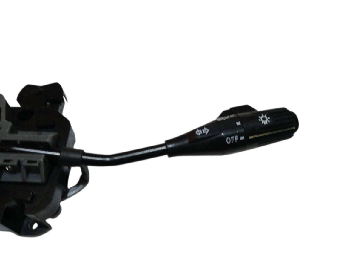 Toyota Hilux RN30/36/40 Signal Switch