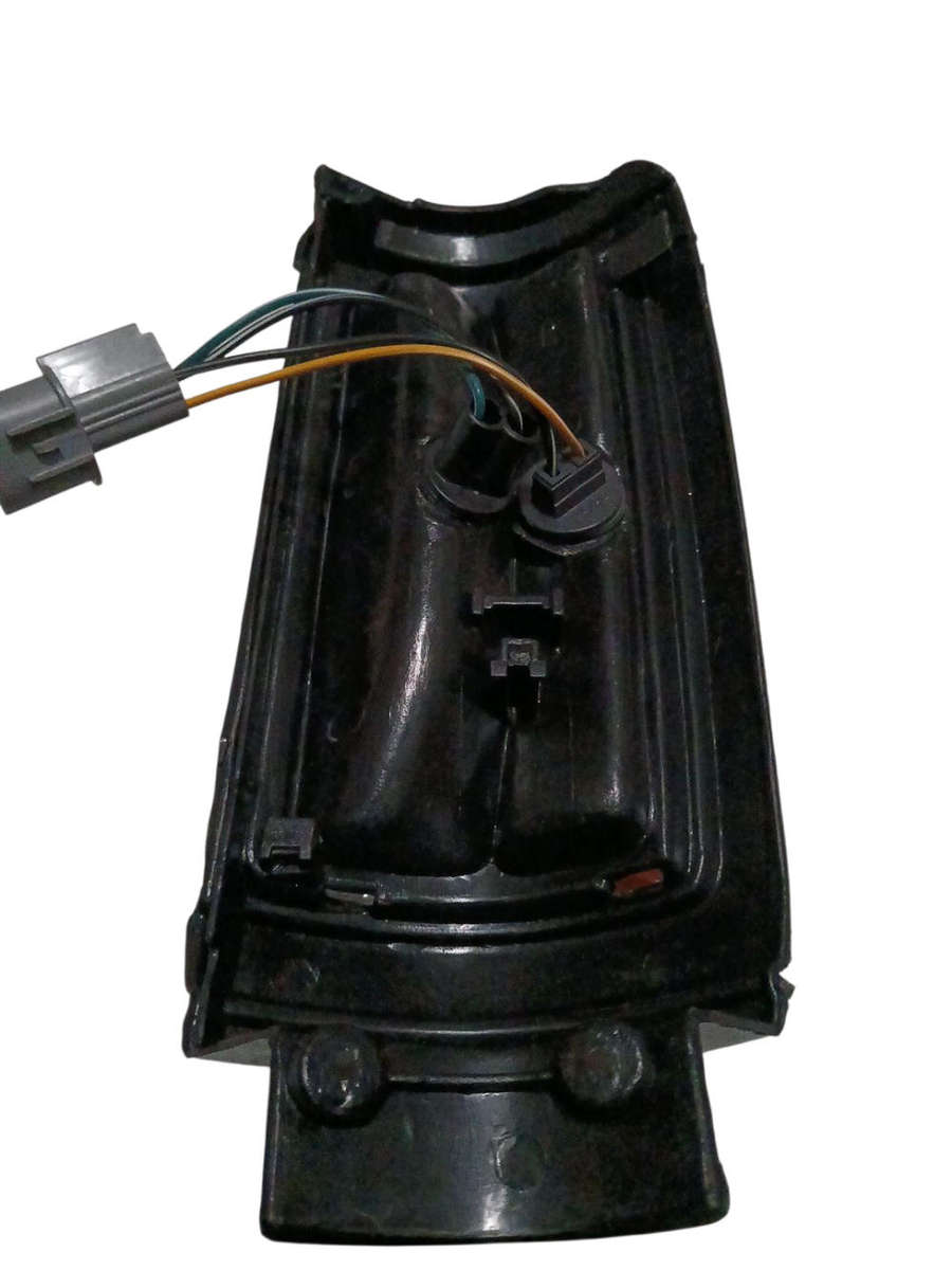 Mitsubishi L200 RHS Corner Lamp