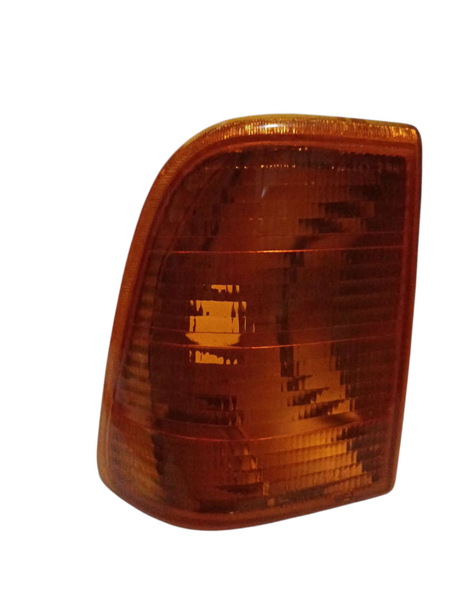 Ford Cortina MK5 1980-85 RHS Corner Lamp