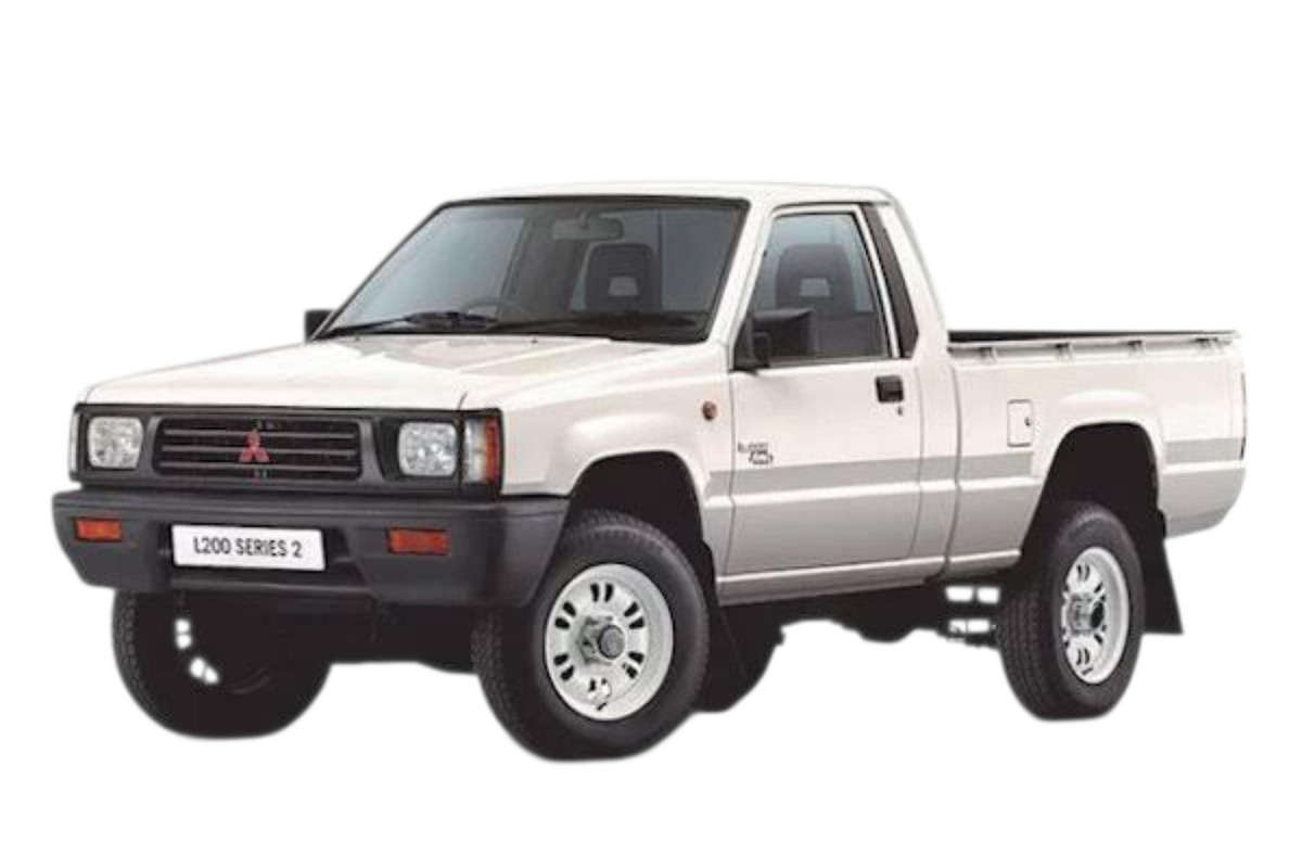 Mitsubishi L200 RHS Corner Lamp