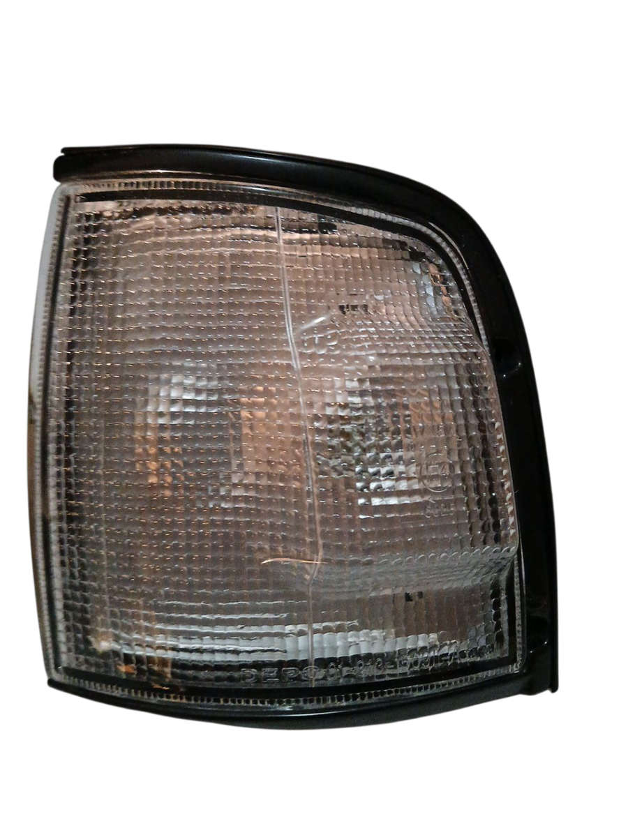 Isuzu Bakkie KB series LHS Normal Corner Lamp