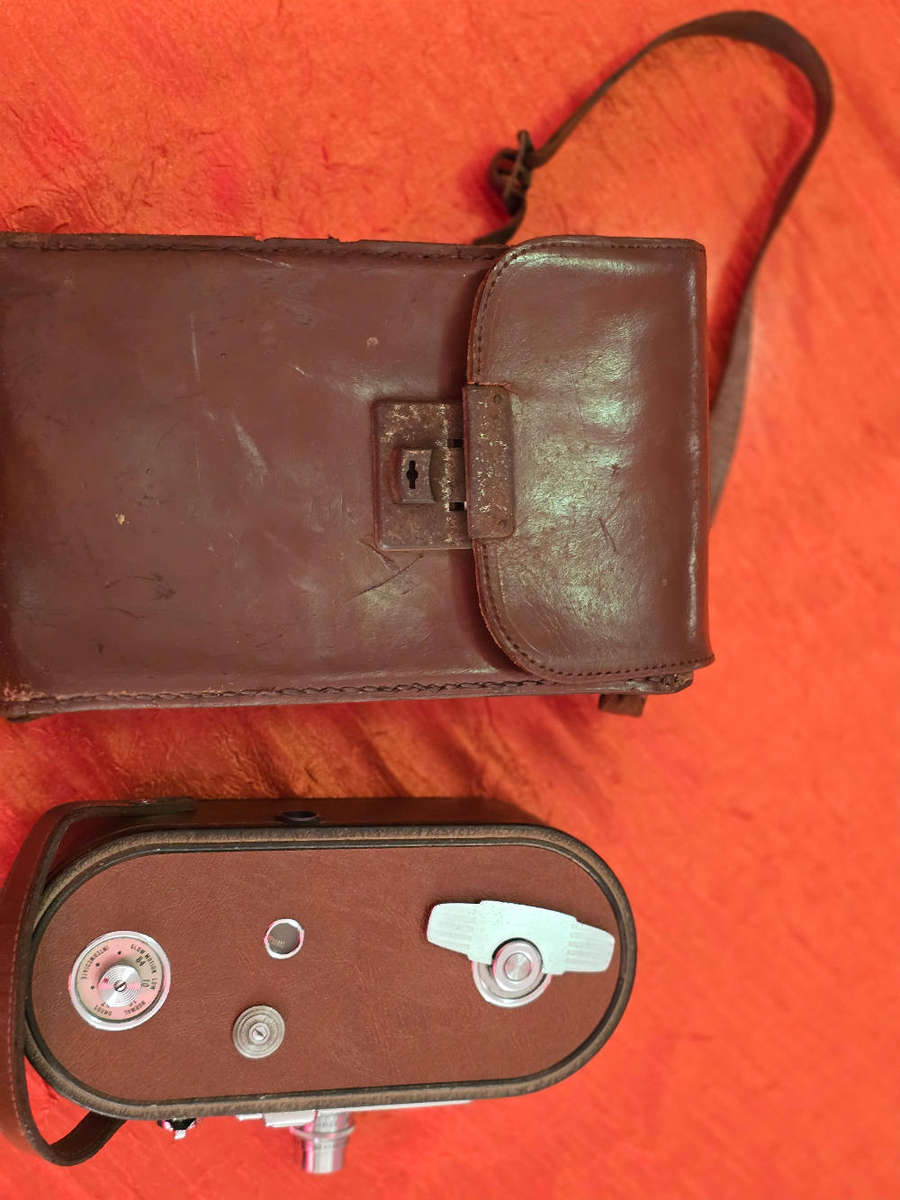 Criterion Model A-9 16mm movie camera.