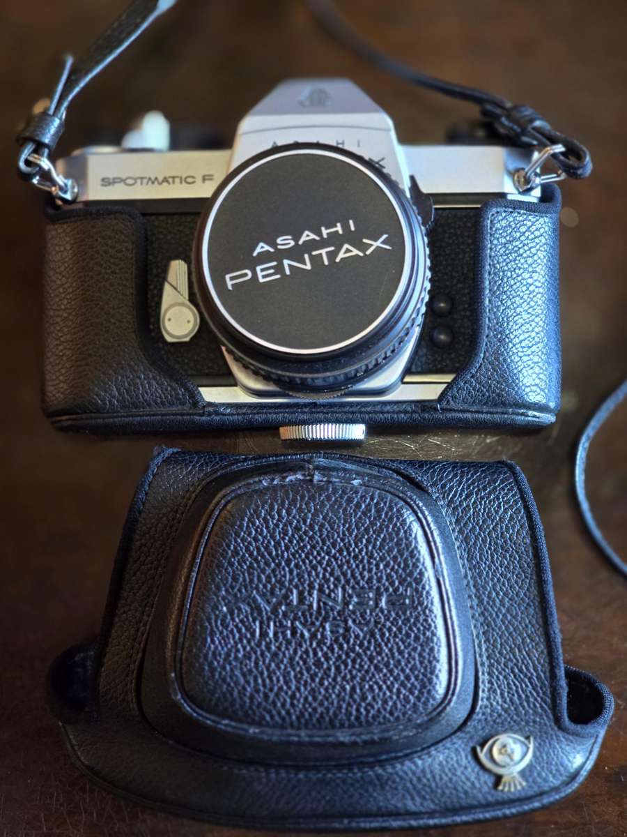 Asahi Pentax Spotmatic F 35mm SLR