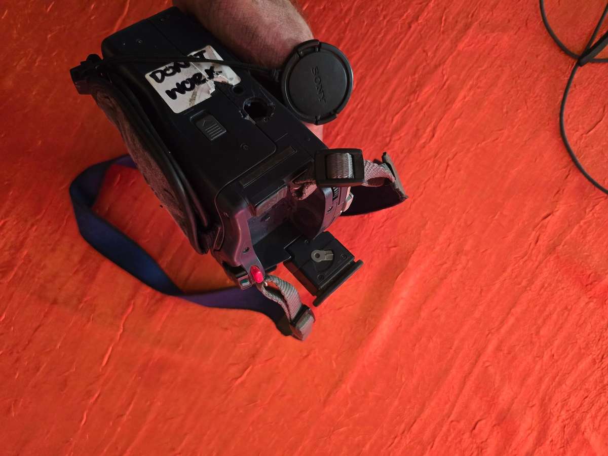 Cameras - Mixed Batch (for parts, some working cheapies)