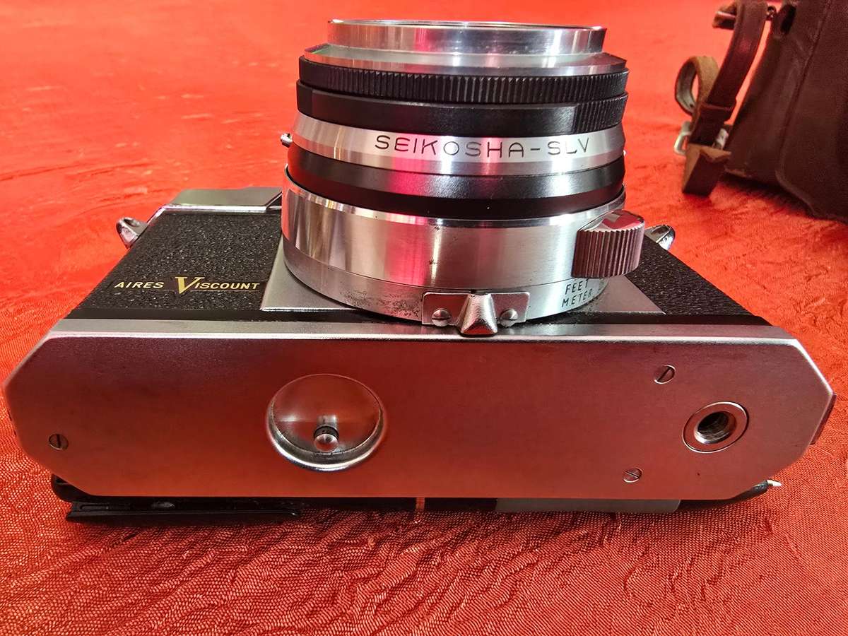 Vintage Aires Viscount 35mm Rangefinder Camera