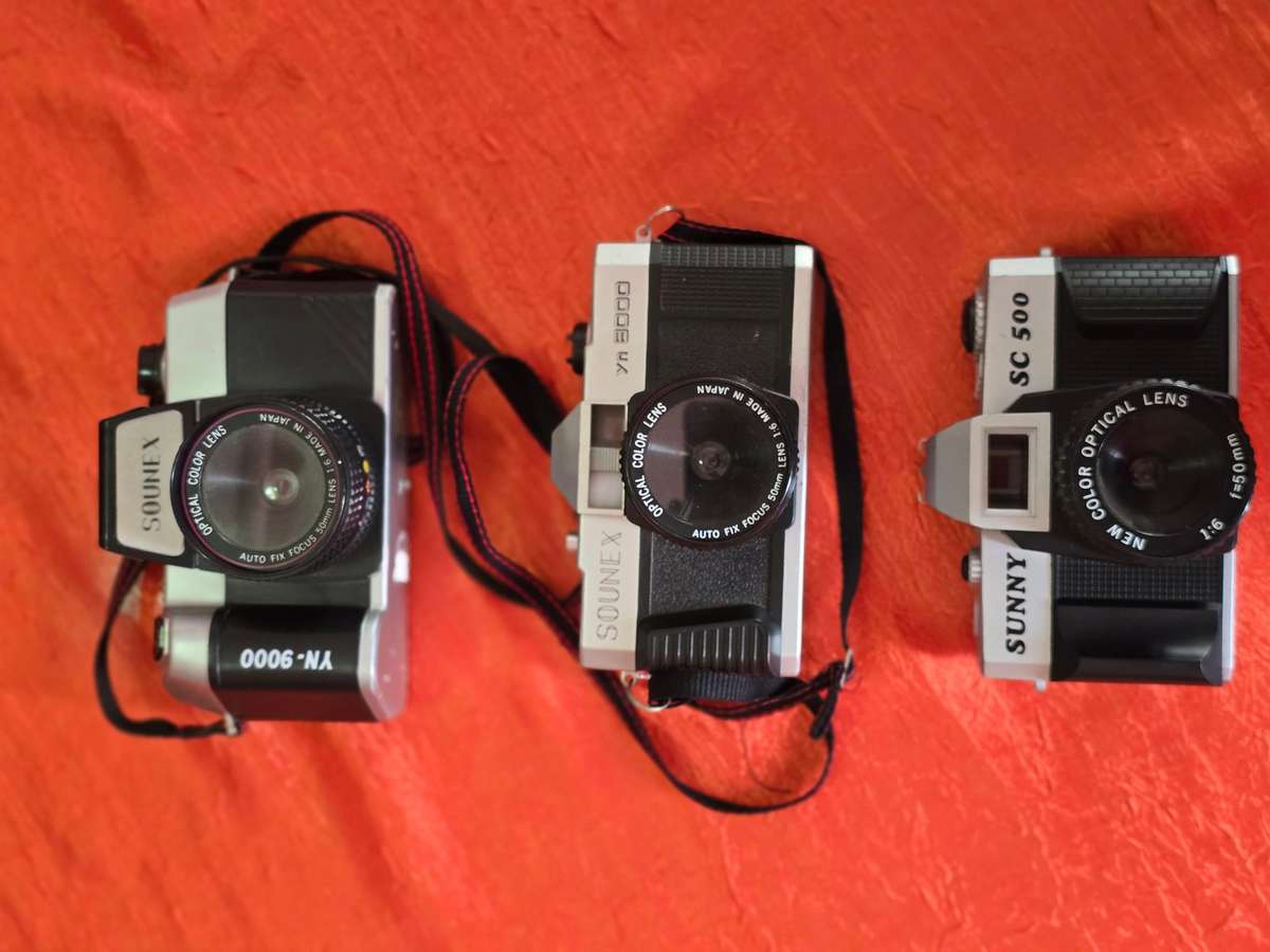 Cameras - Sunny SC 500 - Sounex YN 8000 - Sounex YN 9000 Gift Box