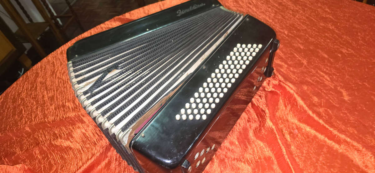 Vintage Frontalini Accordion