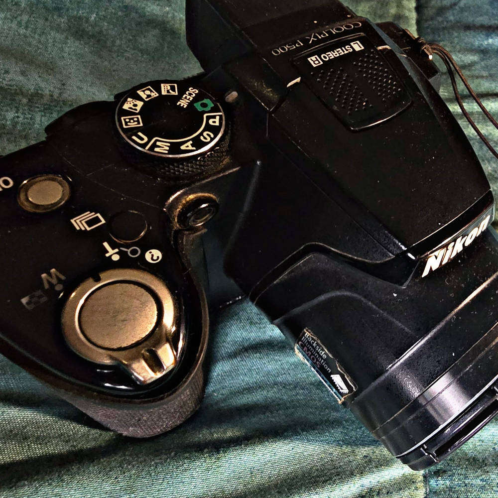 NIKON COOLPIX P500 Digital Camera