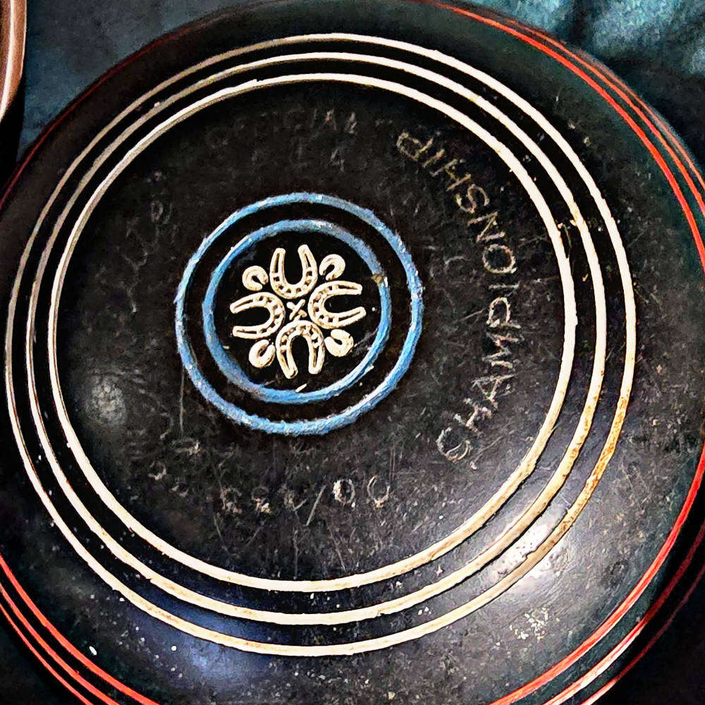 Henselite Lawn Bowls in a Carry Case