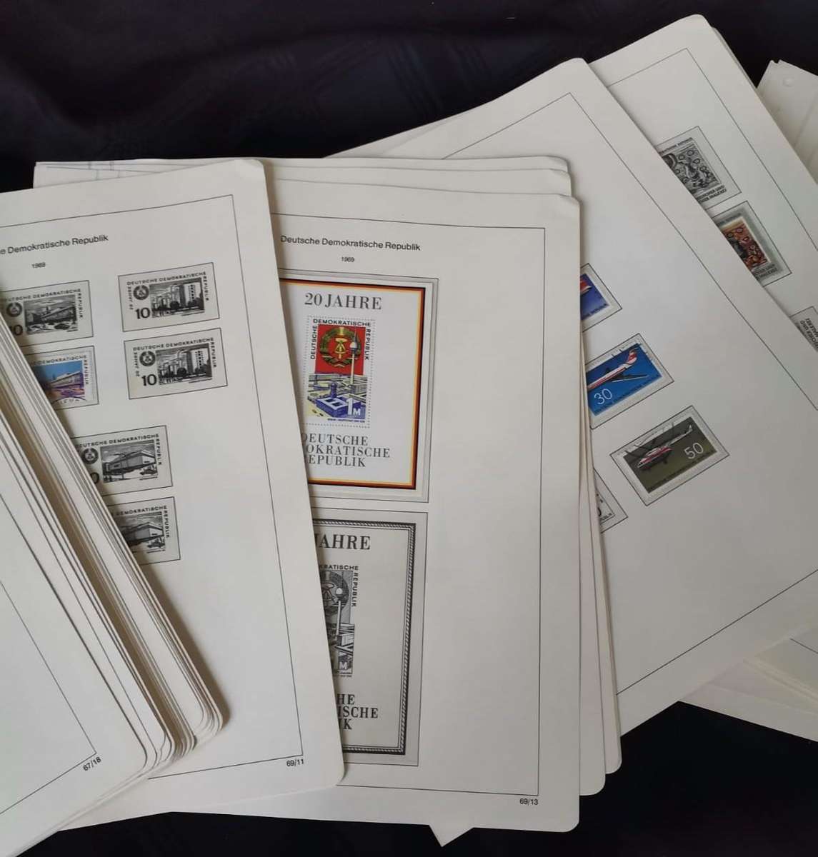 DDR - Album & 100s loose pages