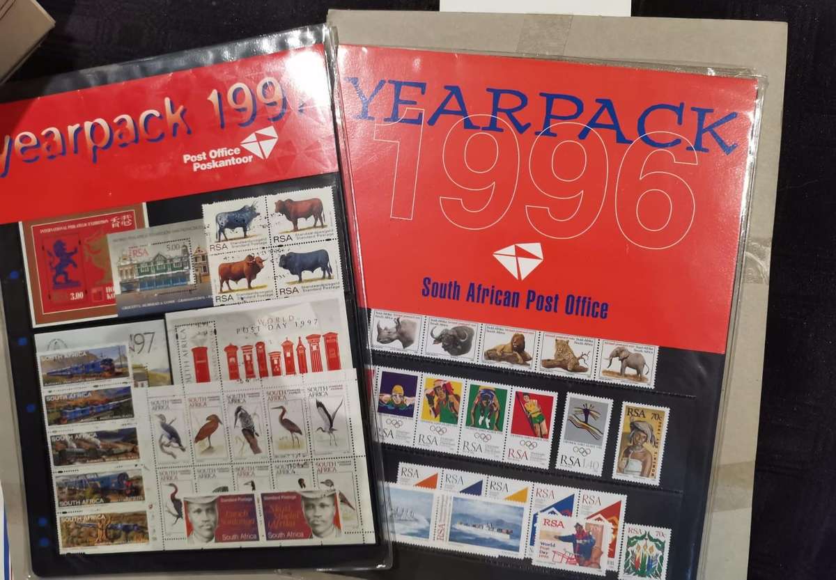 Big Box with +-15 RSA stamps series as issued from post office - SACCR10,000+ 8kg