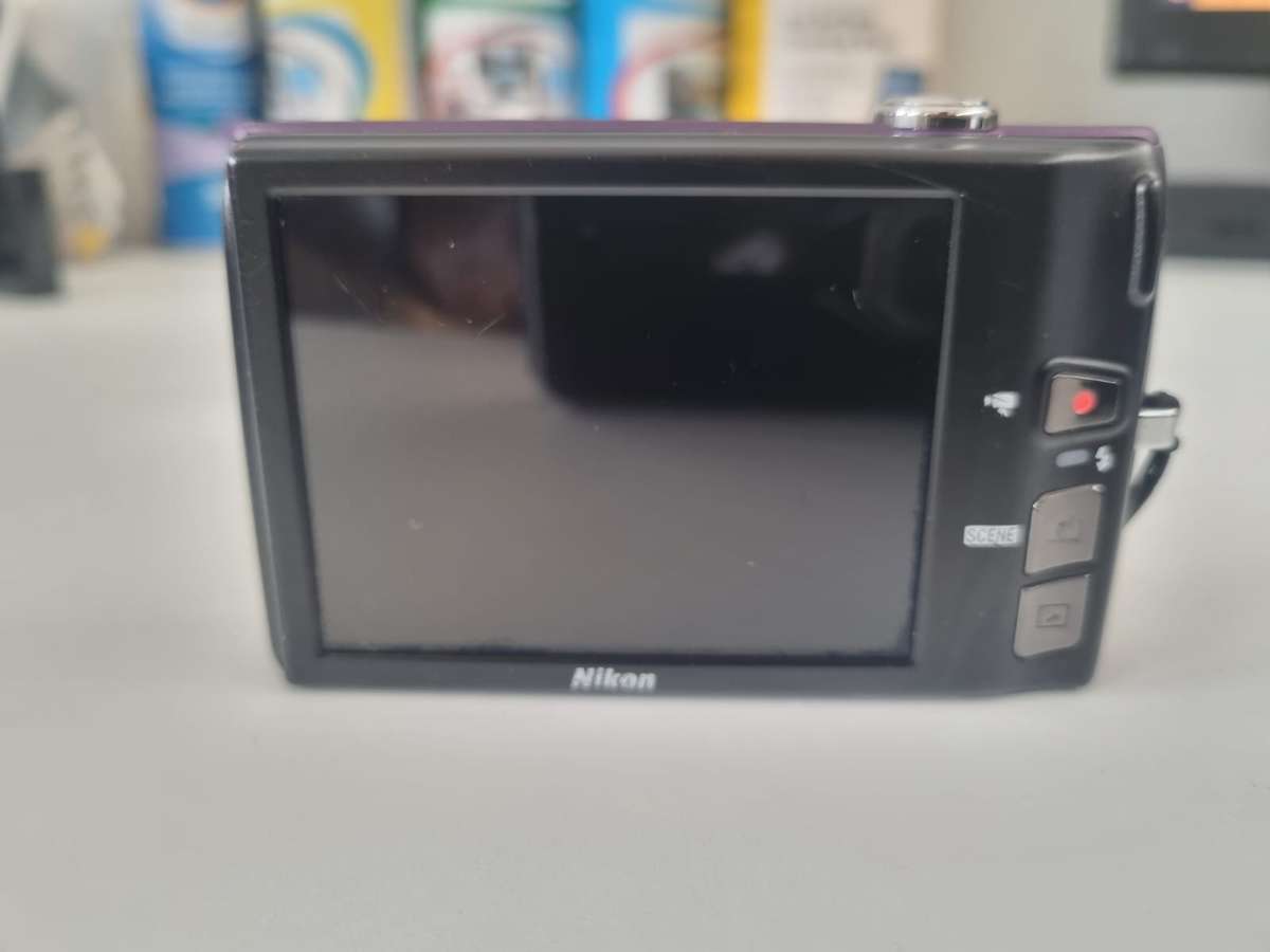 Nikon Coolpix S4150 Digital Camera