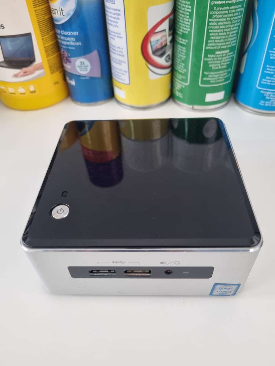Intel NUC (Intel i3, 240GB SSD & 8GB RAM) 6th Gen
